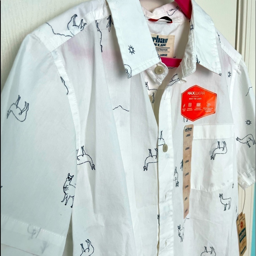 Poplin shirt, size Large by Urban Pipeline, New With Tags